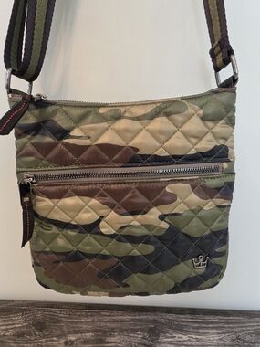 NWOT Oliver Thomas Camo Kitchen Sink Crossbody – Unisex & Vegan